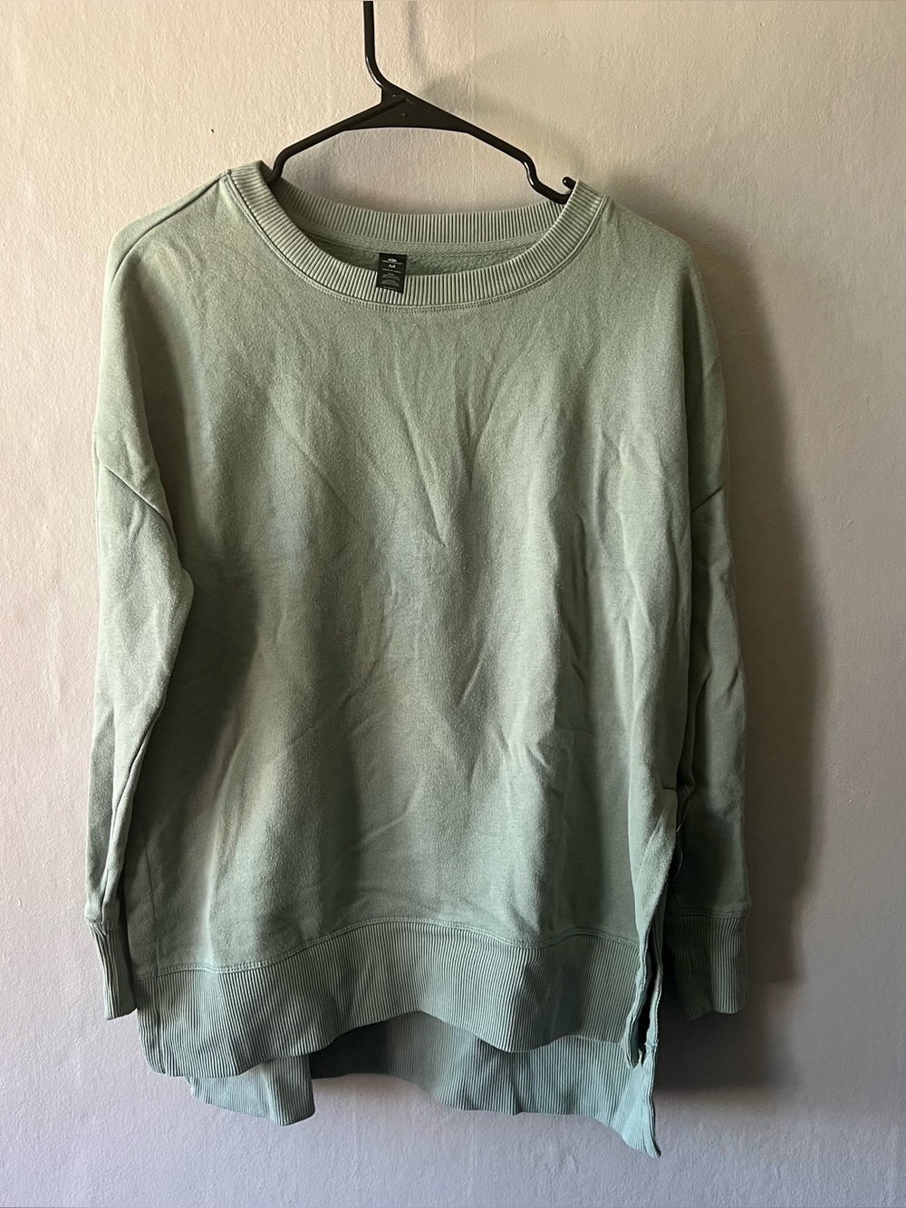 90 Degree by Reflex Green Crewneck Size Medium